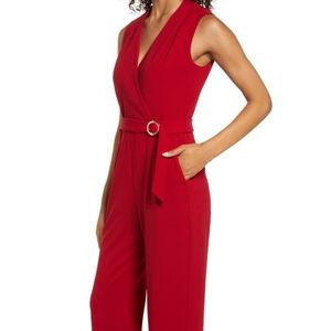 TAHARI red jumpsuit,NWOT, size 4, belt, v neck, special offer!